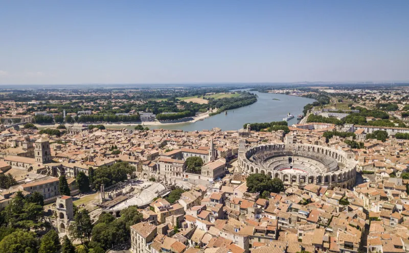 Arles