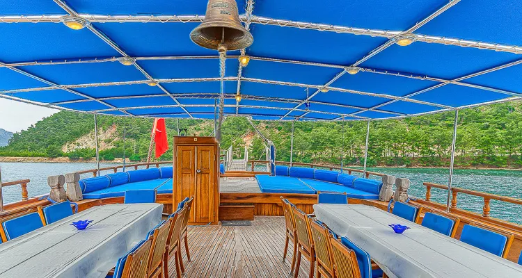 MS Thalassa