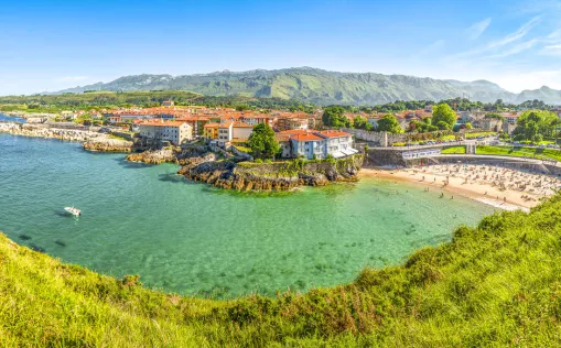Bucht von Llanes